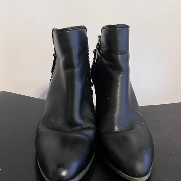 Veronica Frye Black Leather Ankle Booties Size 8.5 - Image 2