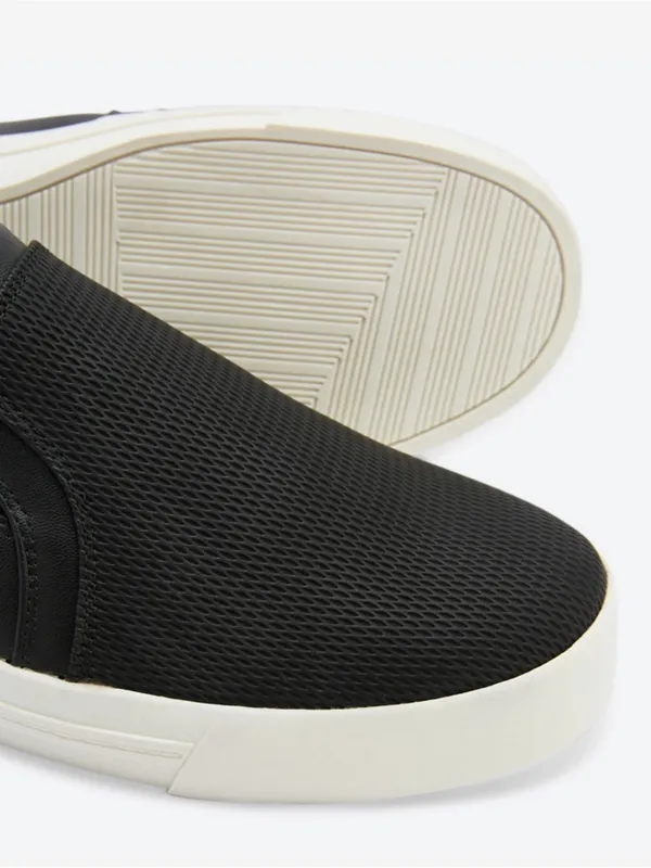 Call It Spring Women’s Vegan Northelle Round Toe Slip-Ons - Black Size 6.5 - Image 3