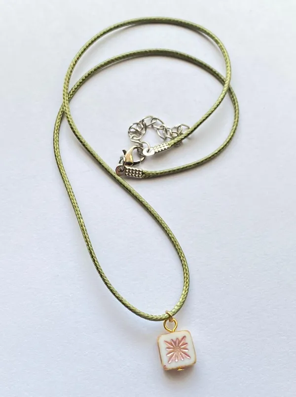 Handmade unique quality Czech glass bead fairy boho vintage retro style necklace🌿✨ - Image 6