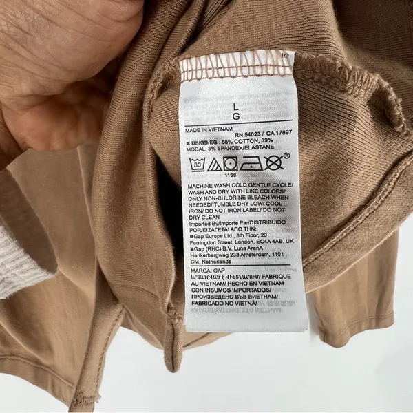 Gap Super Soft Modal Blend Modern Button Front Utility‎ Shirt Long Sleeve Tan - Image 7