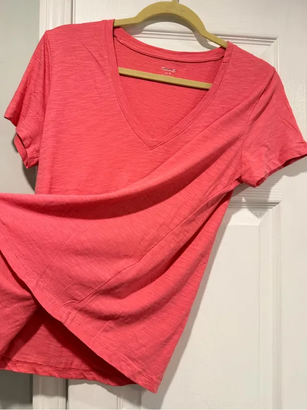 NWOT Madewell Size M Pink V Neck Short Sleeve Lightweight Slub Cotton Top - Image 4
