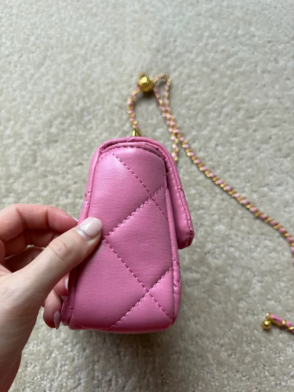 Pink Lily Pink Quilted Purse - Image 10