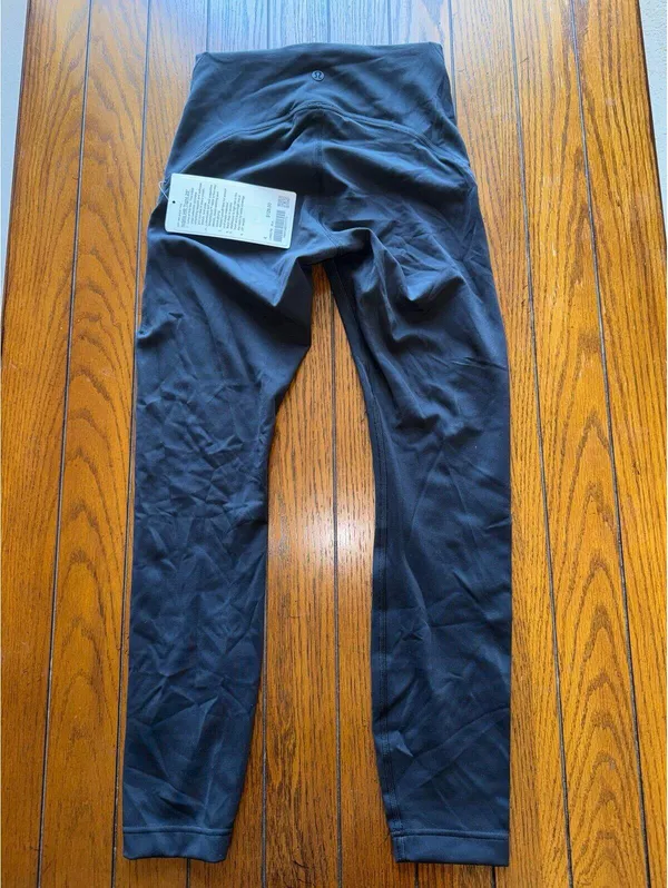 Lululemon Instill High Rise 25” Black Size 4 NWT - Image 2