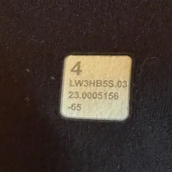 Lululemon Women's Define Black Jacket - Image 4