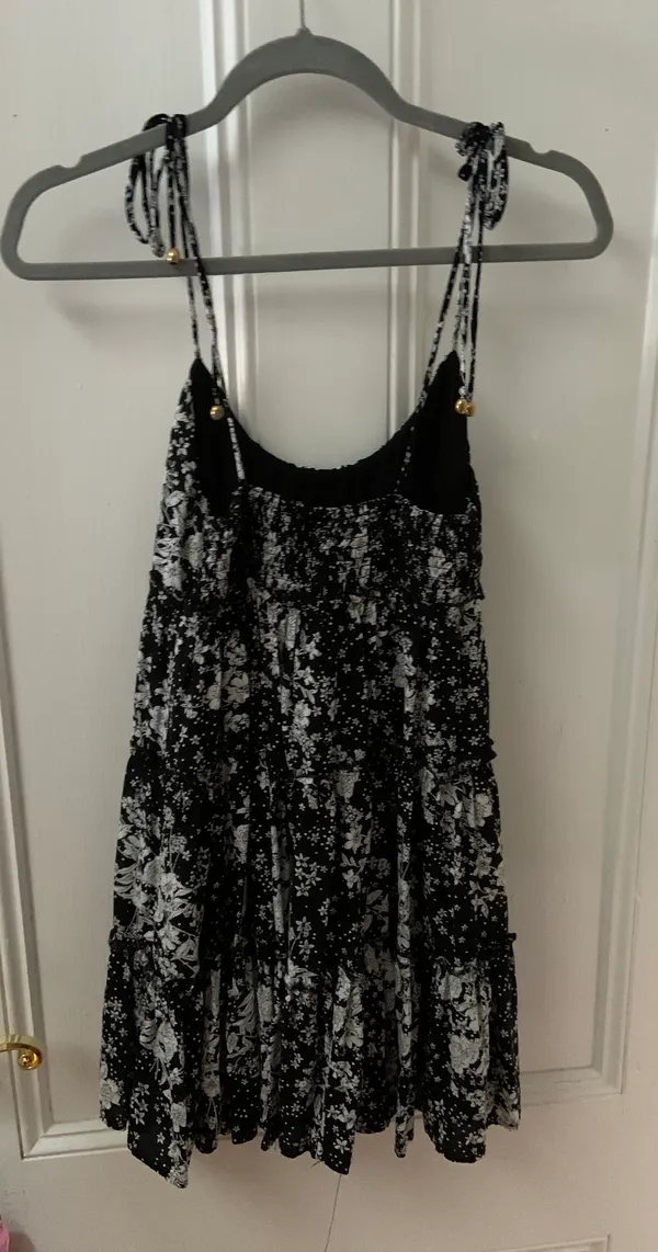 Hazel Boutique Black And White Flora Sundress - Image 3
