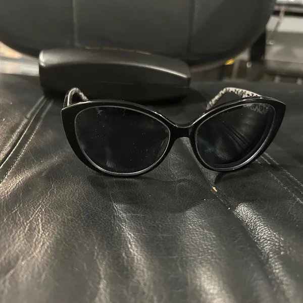 Bebe black and Leopard Print eyeglasses. These are FRAME AND HARD CASE ONLY - Image 7