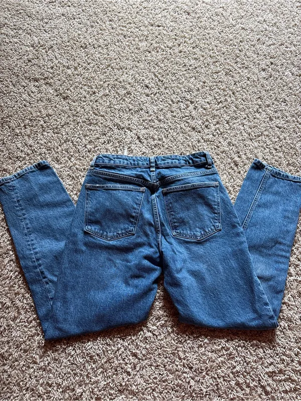 Zara Medium Blue Boyfriend Jeans - Image 3