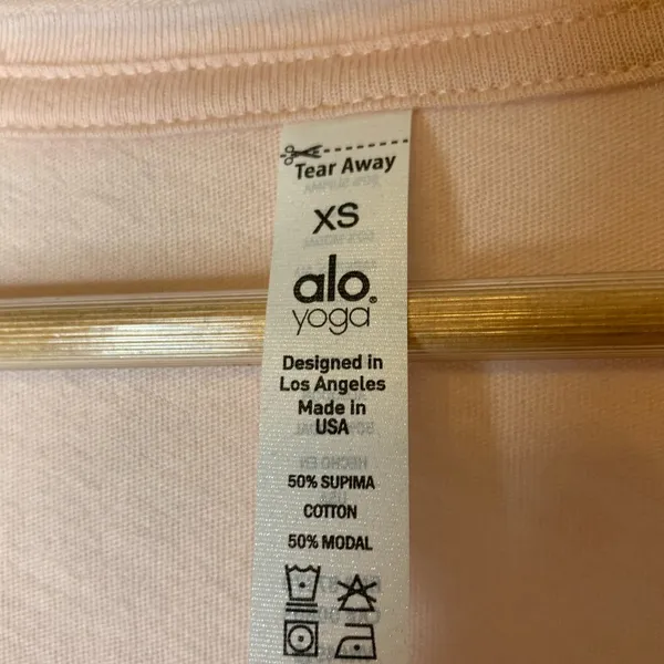 Alo Yoga Playa Short Sleeve Tee Shirt - Image 6