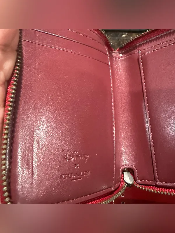Coach X Disney Minnie Mouse Wallet - Image 6