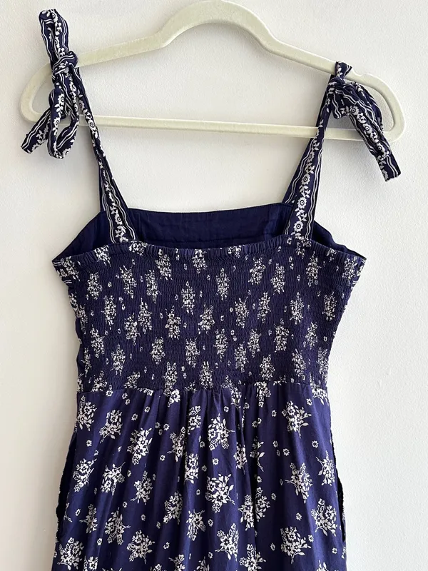 Patrons of Peace Floral Ribbon Tie Smocked Back Midi Dress, Blue, Size Small - Image 11