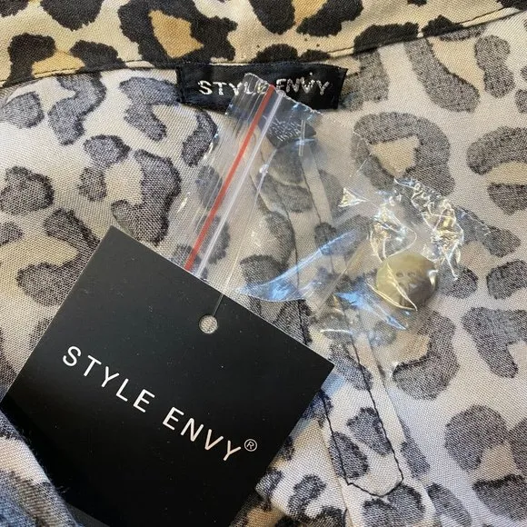 Style Envy Mini Dress XL‎ Leopard Animal Print Beige Black Belted Button - Image 9