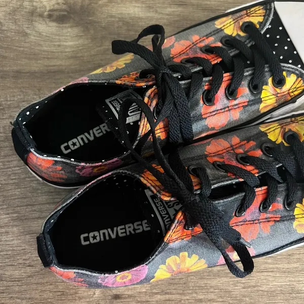 Converse All Star Lace Up Sneakers Shoes Floral Canvas Polka Dots Women’s Sz 10 - Image 9