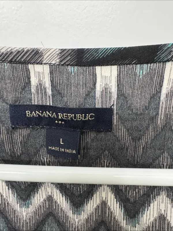 Banana Republic Sleeveless Chevron Print Top - Black, Teal & White - Image 2