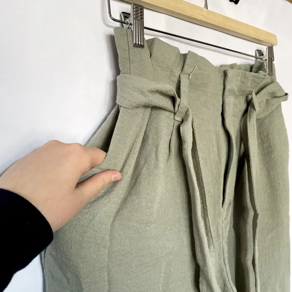 a new day sage green‎ paperbag trousers straight leg women's size XS rayon nylon - Image 3