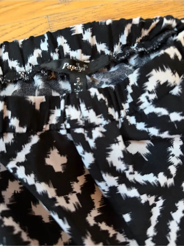 Papaya Black & White Diamond Pattern Wide Leg Pants Sz S - Image 5