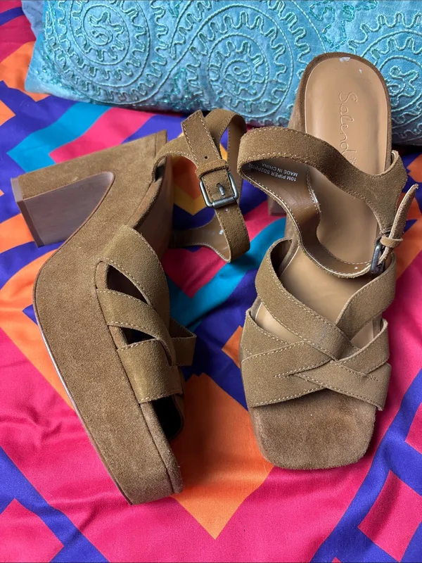 Splendid Brown Suede Crisscross Strap Heeled Sandals - Image 2