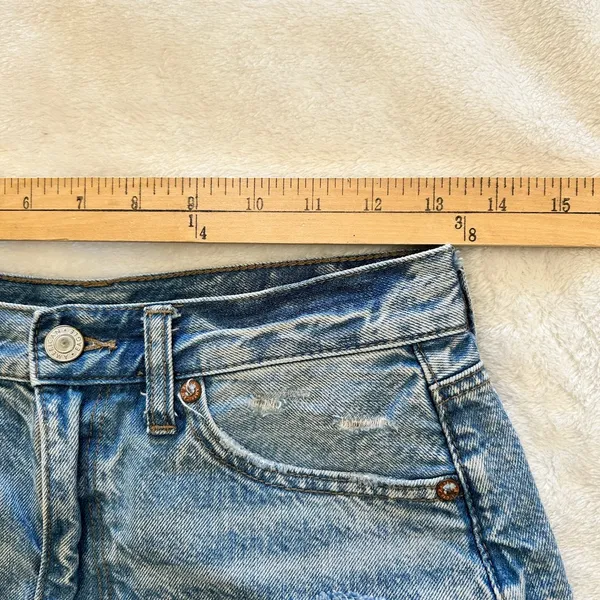 American Eagle Outfitters Light Blue Distressed Denim Shorts - Image 8