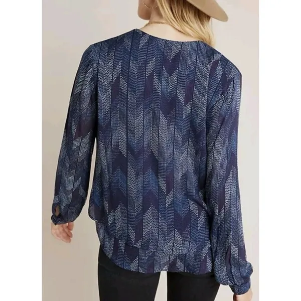 Cloth & Stone Anthropologie Dotted Herringbone Blouse Navy Blue V Neck Rayon S - Image 2