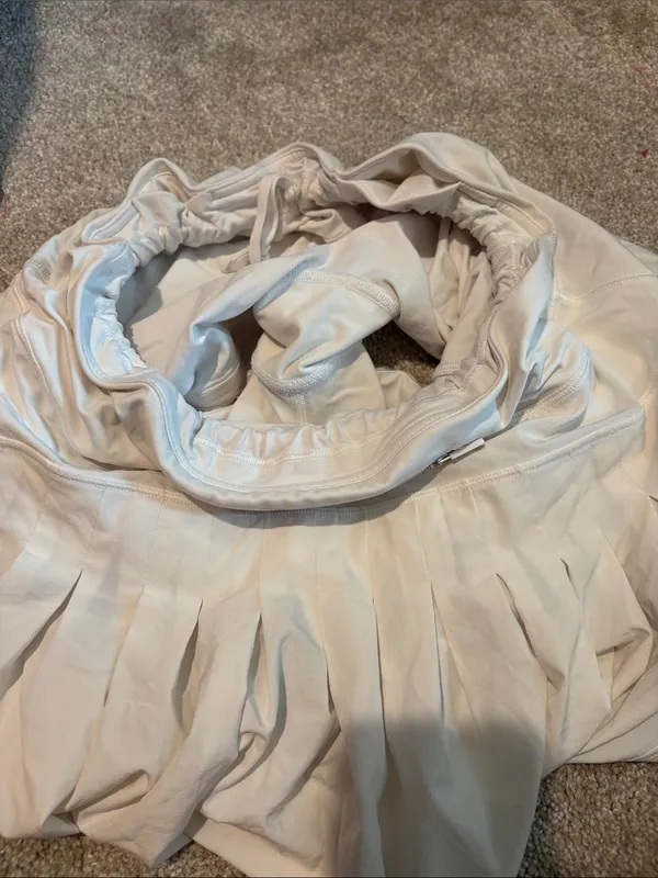 Lululemon white Performance athletic skirt Skort Active Skirt size 8 - Image 6