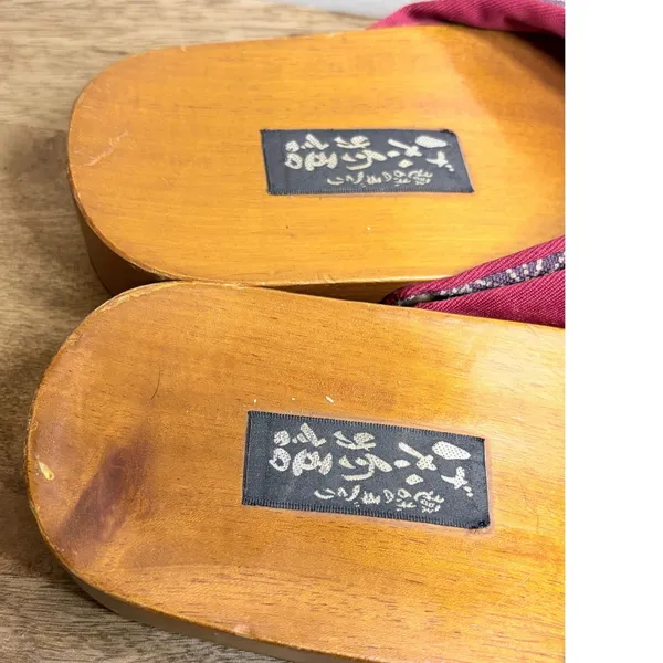 Vintage Japanese Geta Wooden Platform Sandals Purple Asanoha 7 - Image 5