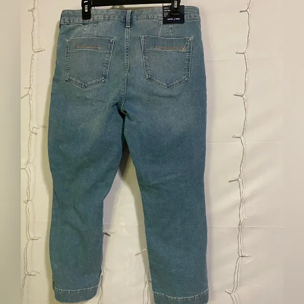 Nautica Women's Light Blue Straight Leg Jeans - Image 5