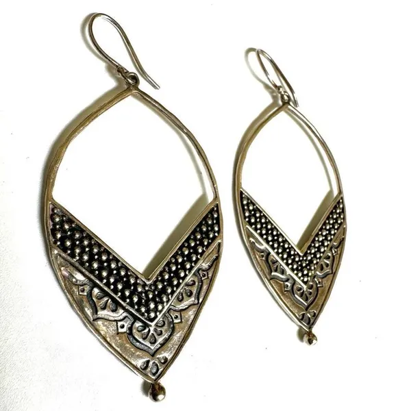 Siplada Sterling silver etched earrings - Image 9