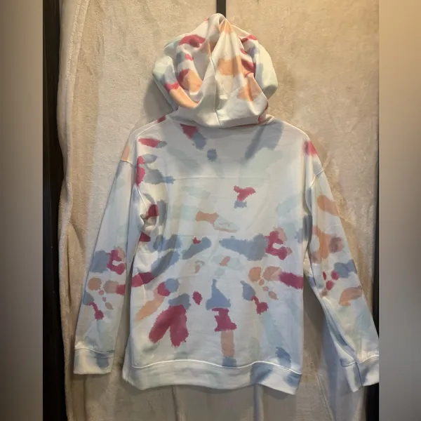 Modern Women's tie dye hoodie size Medium - Image 4