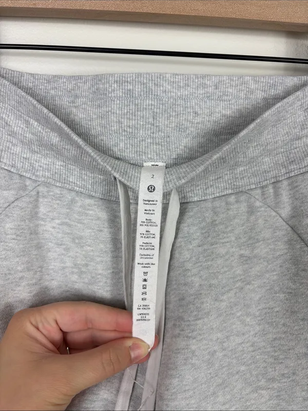 Lululemon Scuba Joggers Sweatpants Women’s Size 2 Light Heather Gray Lounge - Image 5