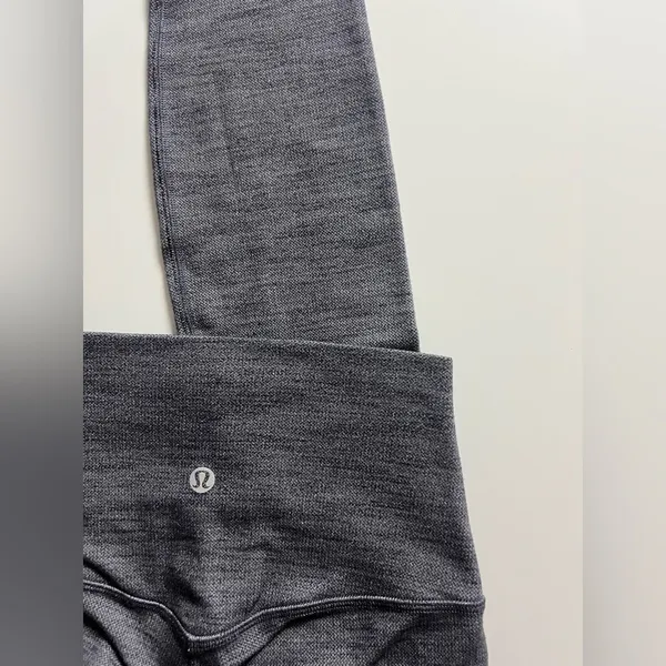 Lululemon Align Pant II 25”, Size 2 - Image 2