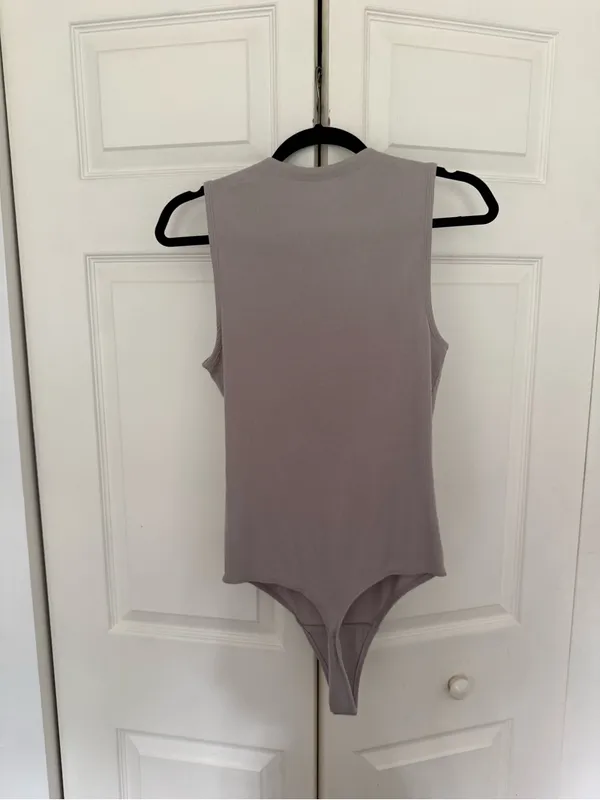 Abercrombie & Fitch Soft A&F Rib Gray Bodysuit Zip Deep Plunge Neck Medium - Image 8