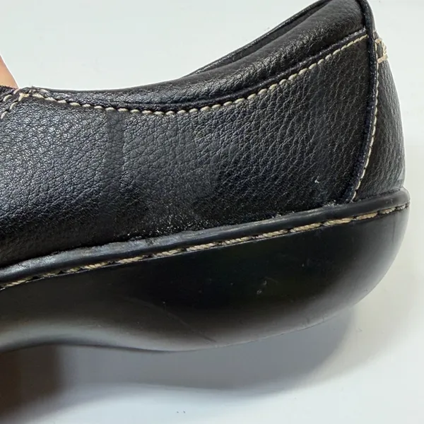 Clarks Shoes Women 8W Cheyn Madi Slip On Black Leather Comfort Casual Office - Image 6