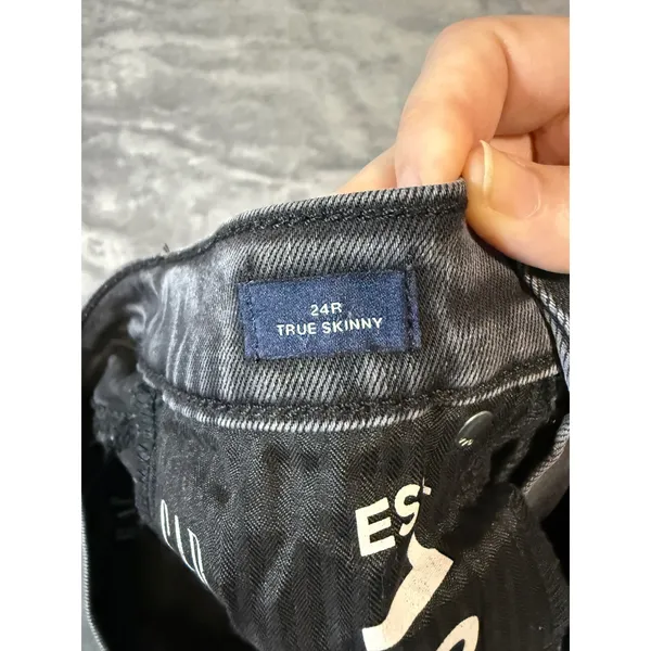 Gap Denim 24R True Skinny‎ Black Stretch Jeans Raw Hem 28" Inseam Mid-High Rise - Image 4