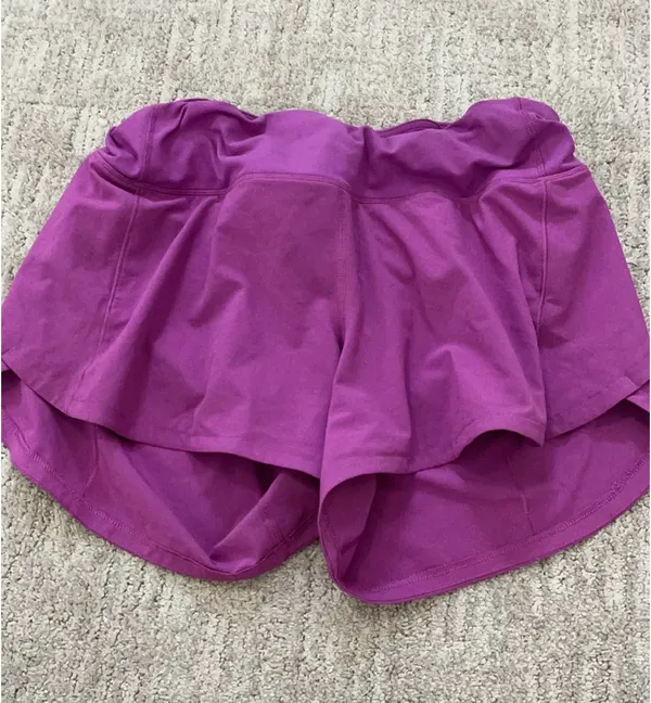 Lululemon Shorts Speed Up 4" - Image 2