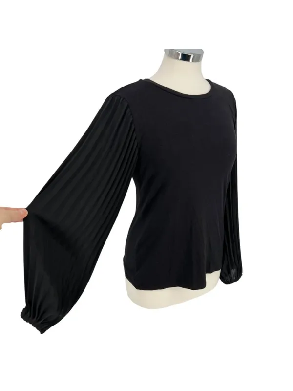 T Tahari Pleated Puff Sleeve Blouse Black Size Small Elegant Minimalism - Image 4