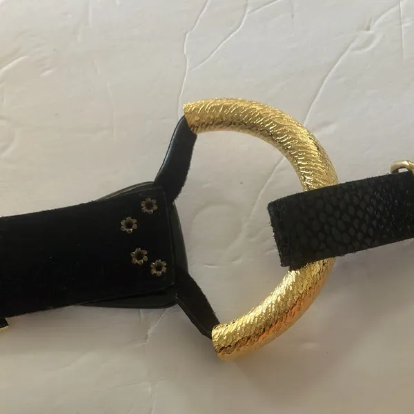 FINAL MARKDOWN Delicate looking ladies belt - Image 4