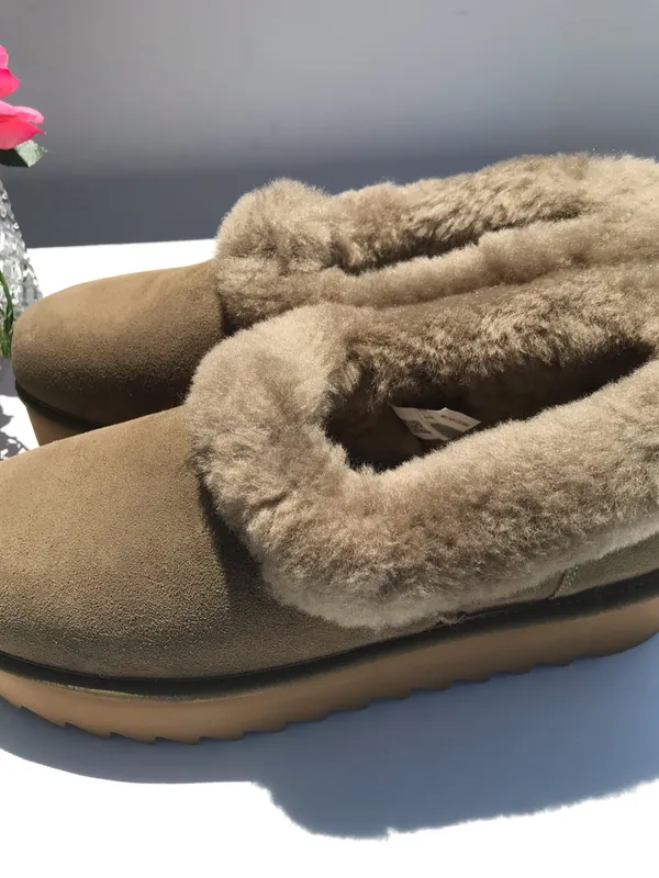 UGG Nita Platform - Image 9
