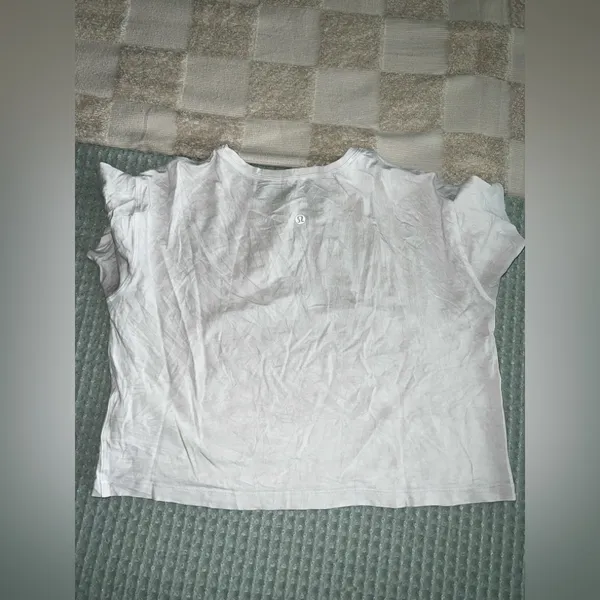 Lululemon Cropped T-Shirt -‎ White - Image 3