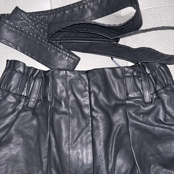 FRNCH NWT Faux Leather Belted Shorts - Image 4