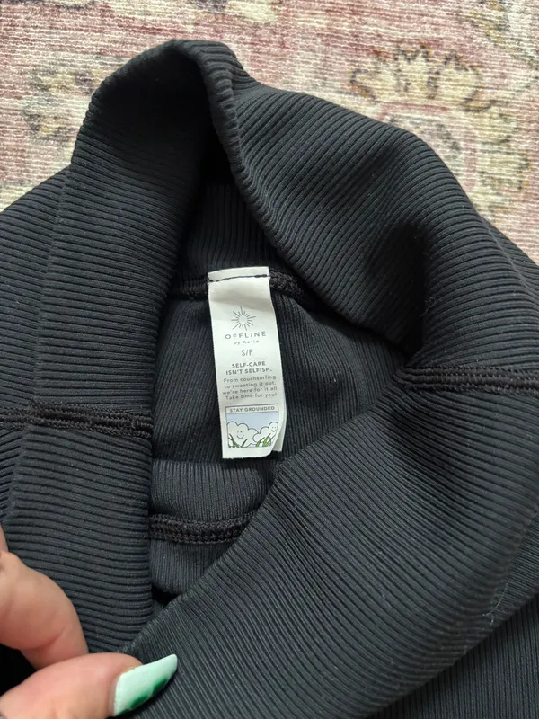 Aerie Ribbed Black Biker Shorts - Image 2