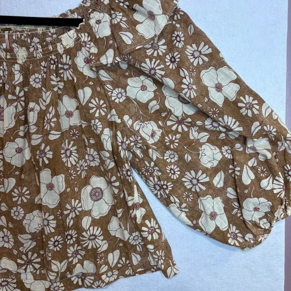 Free People Miss Daisy 100% cotton Brown‎ Floral Off Shoulder Smocked Blouse M - Image 8