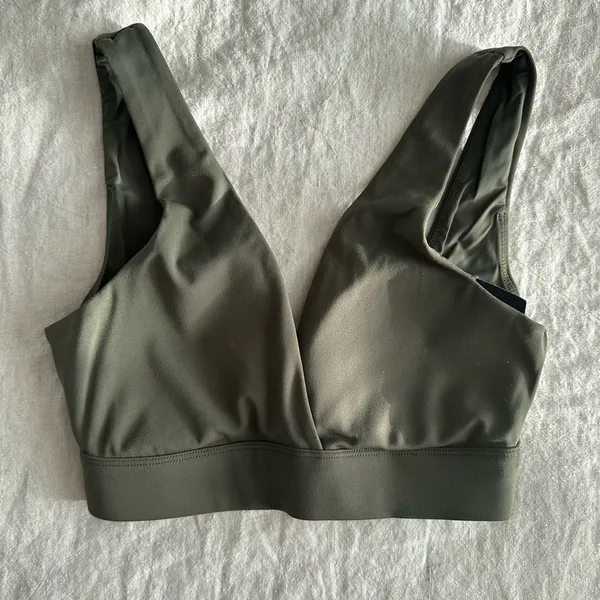 TALA DayFlex V Neck Sports Bra - Image 4