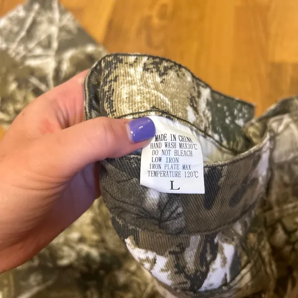 Amazon Camo Cargo Pants - Image 3