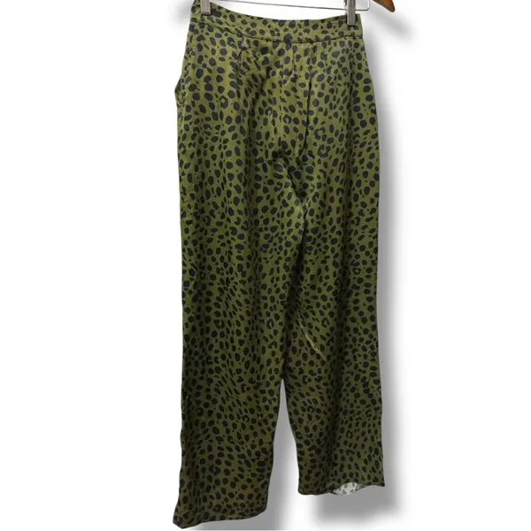Zara | NWOT Turkey Olive Green Leopard Print High Waist Straight Leg Pants (XS) - Image 4