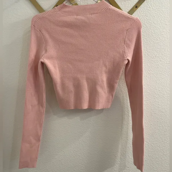 Brandy Melville Brett Top Ribbed Cropped Long Sleeve One Size Small Pink - Image 9