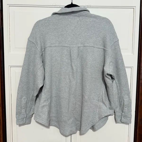 Aerie LumberJane Waffle Shirt in medium heather gray size XXS - Image 3