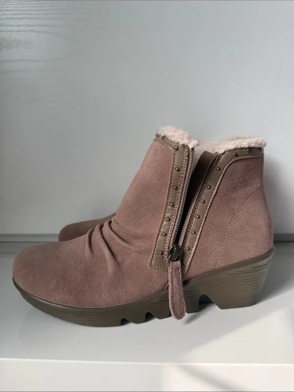 Skechers Women's Dusty Rose Slip-On Winter Ankle Boots - 7W - Image 2