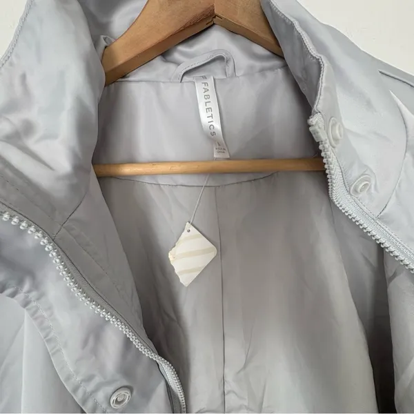 NWT  Utility Parka mineral gray size small - Image 7
