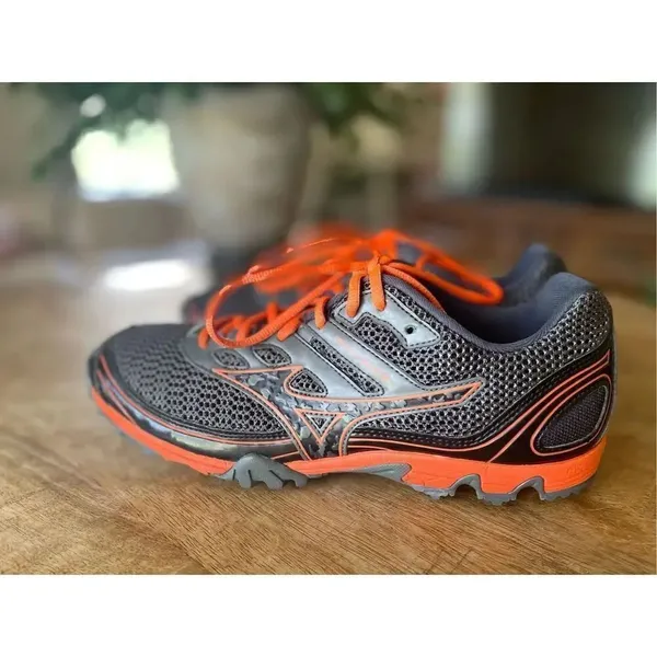 Like new women Mizuno Wave Kaze 6 Track & Field Spikes Athletics Unworn US 8.5 - Image 3