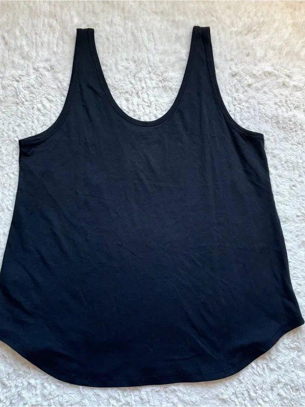Quince Tank Top Women M Black Scoop Neck Cotton Modal Jersey Basic Minimalist - Image 7