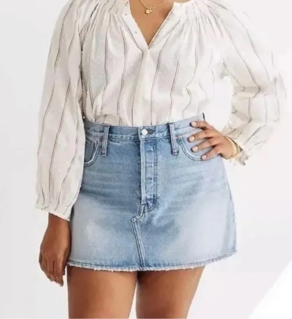 Madewell Rigid Denim Relaxed Mini Skirt Button Fly - Image 3